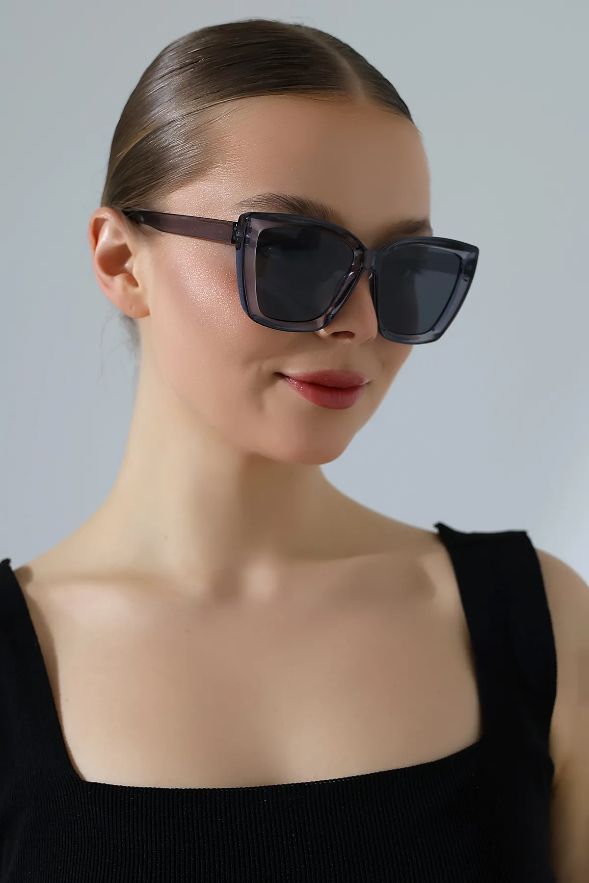 Kadın Cat Eyes Füme Güneş Gözlüğü 23026 c5 Kadın Cat Eyes Füme Güneş Gözlüğü 23026 c5