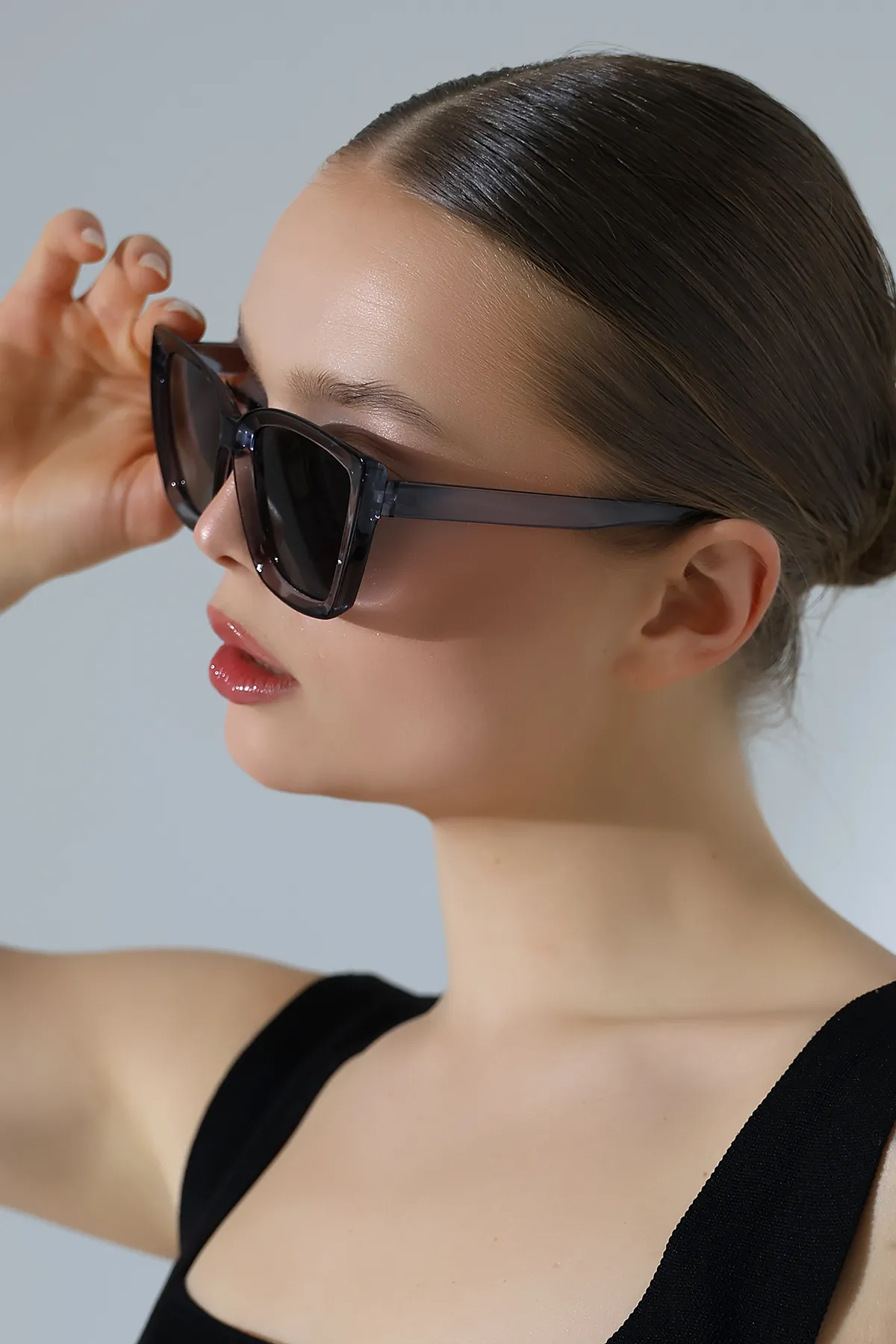 Kadın Cat Eyes Füme Güneş Gözlüğü 23026 c5 Kadın Cat Eyes Füme Güneş Gözlüğü 23026 c5