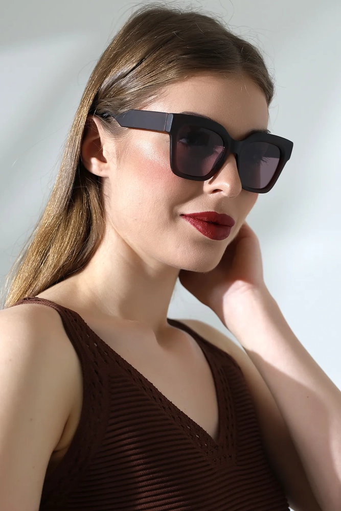 Kadın Kare Kahverengi Mat Güneş Gözlüğü Garson Boy 23048-1 c3 M